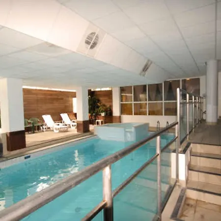 Apartamento Le - Piscine 13 - Pour 4 Personnes Mae-8744